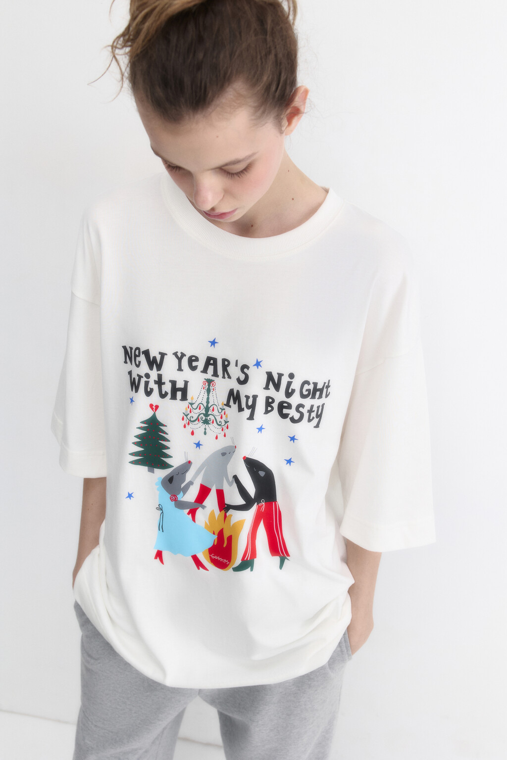 Футболка оверсайз с новогодним принтом - цвет белый - 1